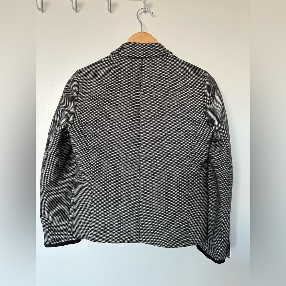 J. Crew 100% Wool Suit Blazer LIKE NEW - Picture 4 of 7